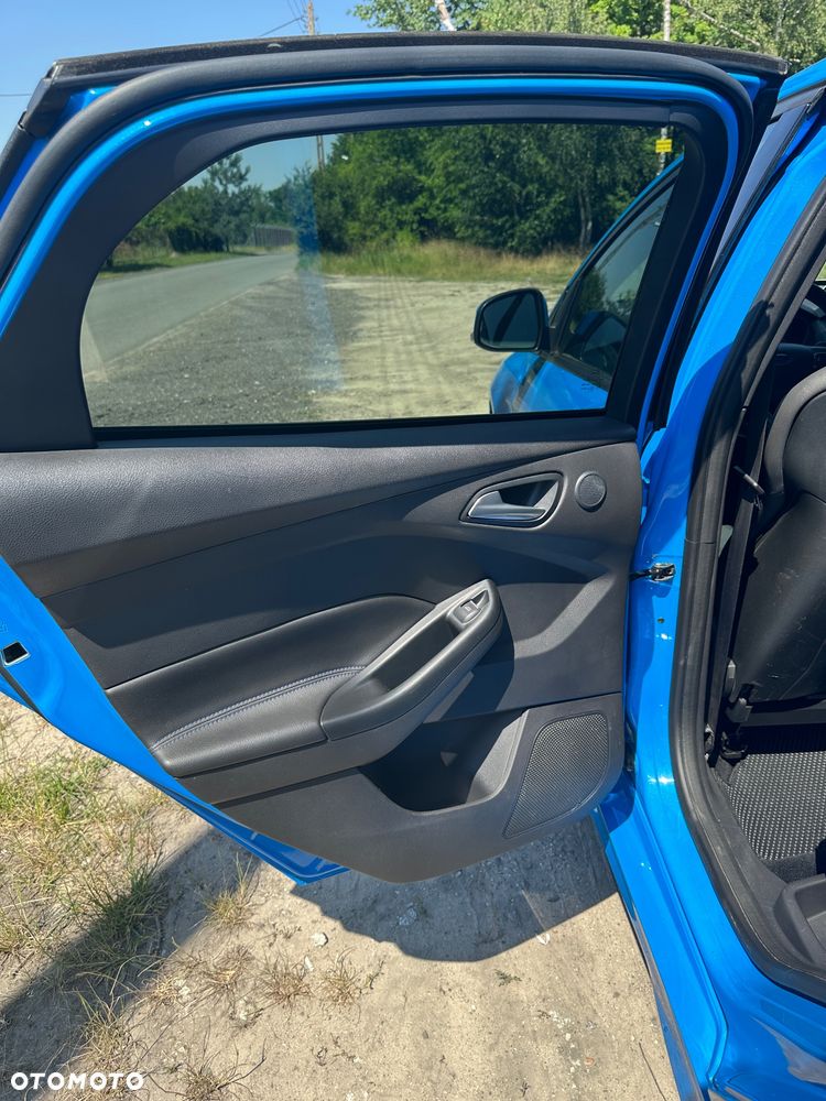 Ford Focus - 15