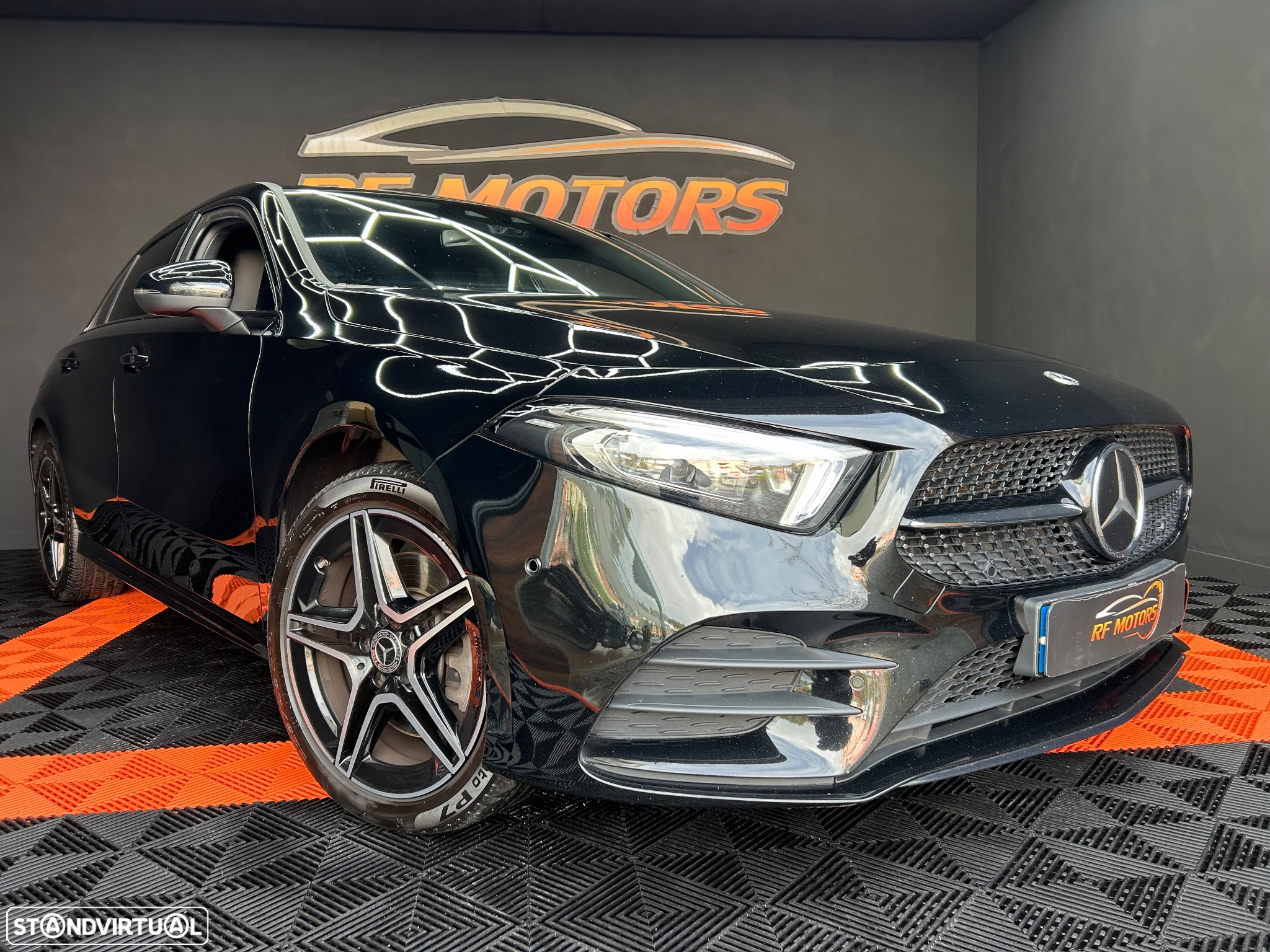 Mercedes-Benz A 250 e AMG Line - 23