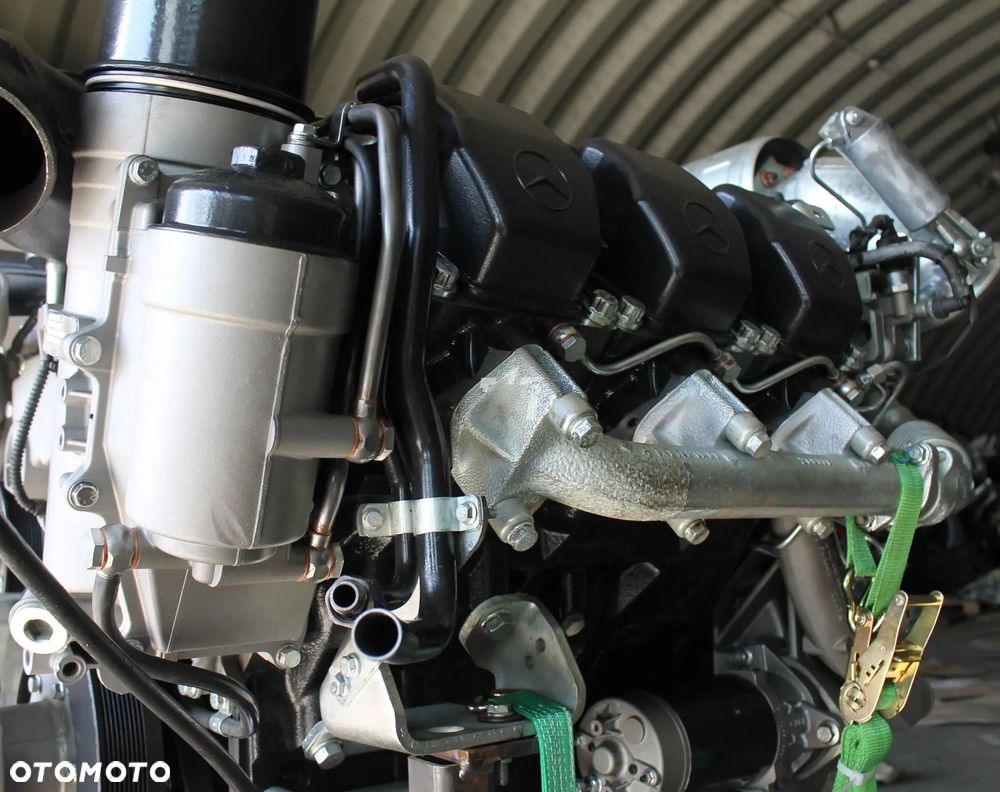 Remont silnika Mercedes-Benz OM501LA V6 Actros - 3