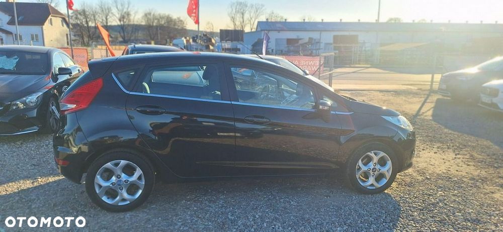 Ford Fiesta - 5