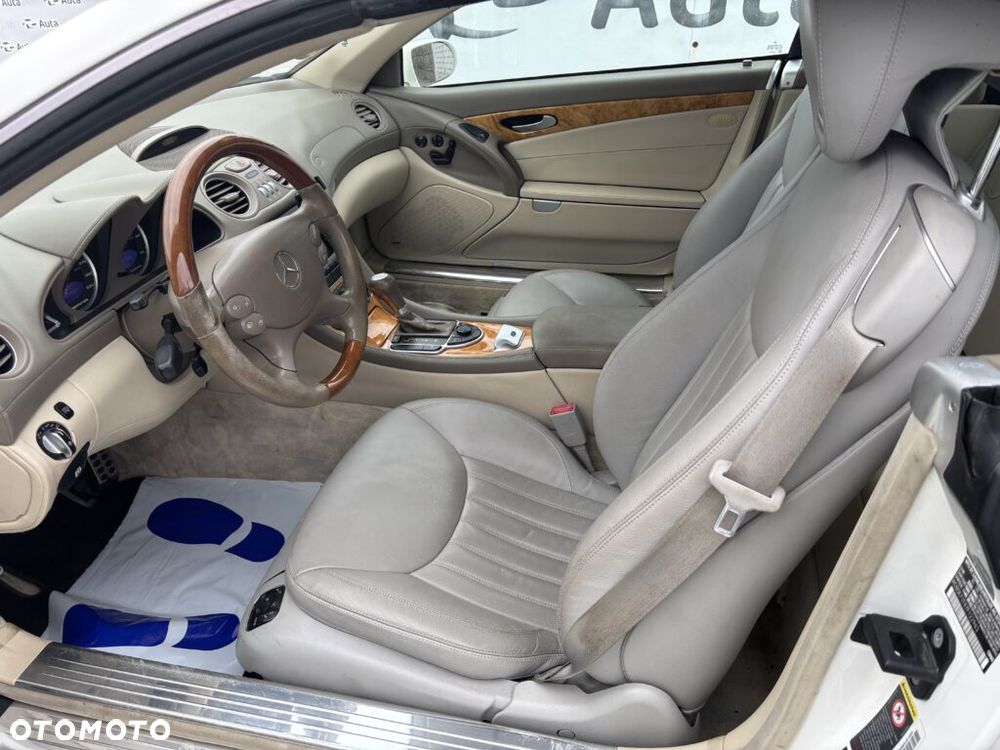 Mercedes-Benz SL 500 7G-TRONIC - 9