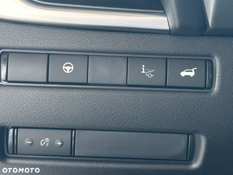 Nissan Qashqai - 14