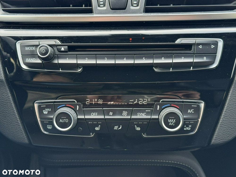 BMW X1 xDrive28i - 24