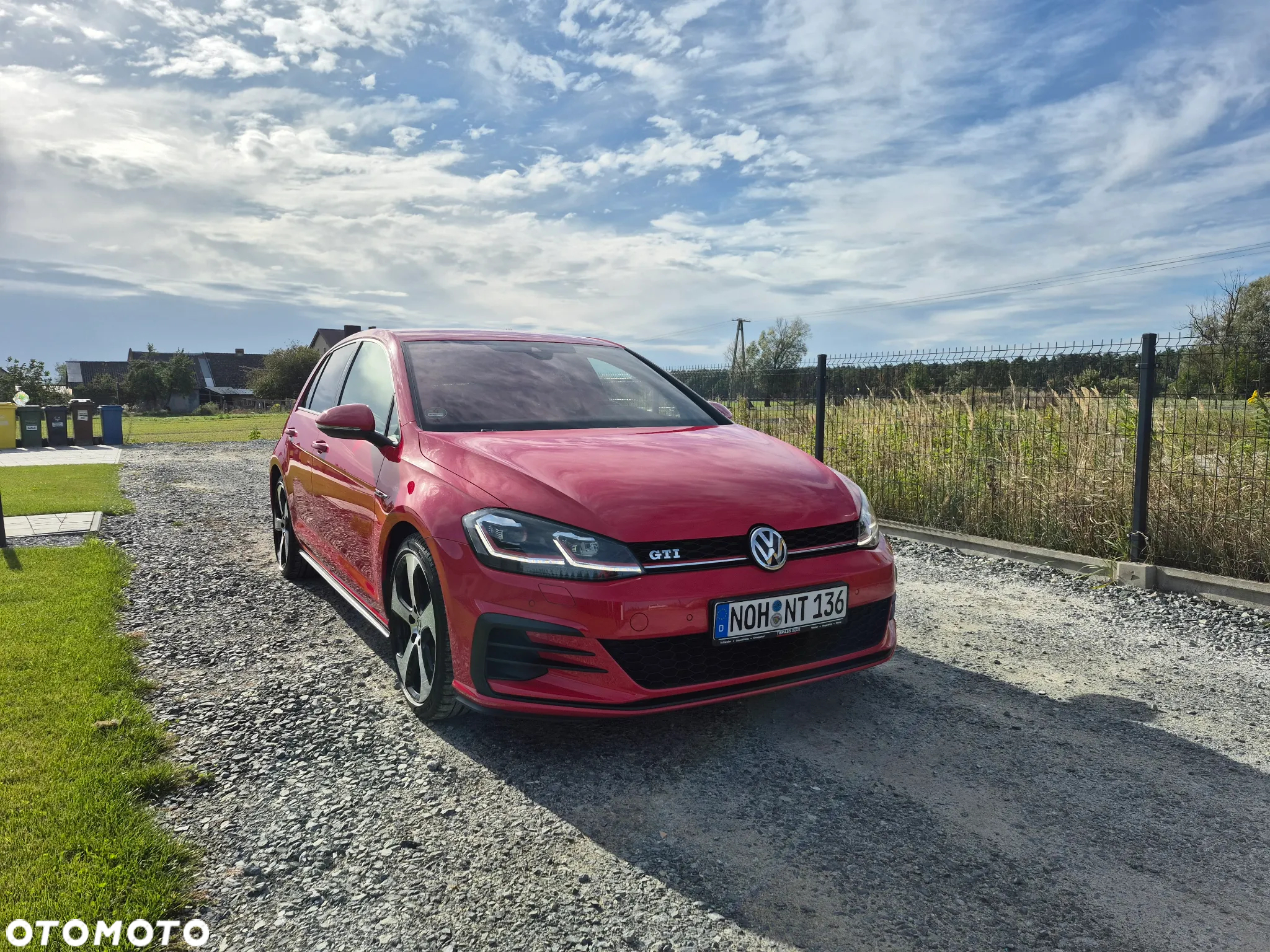 Volkswagen Golf GTI Performance BlueMotion Technology DSG - 4