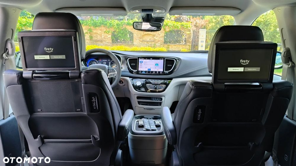 Chrysler Pacifica - 9