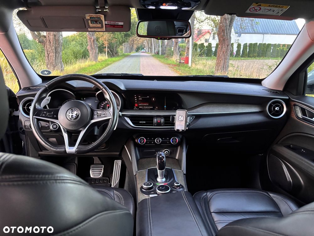 Alfa Romeo Stelvio 2.0 Turbo TI Q4 - 15
