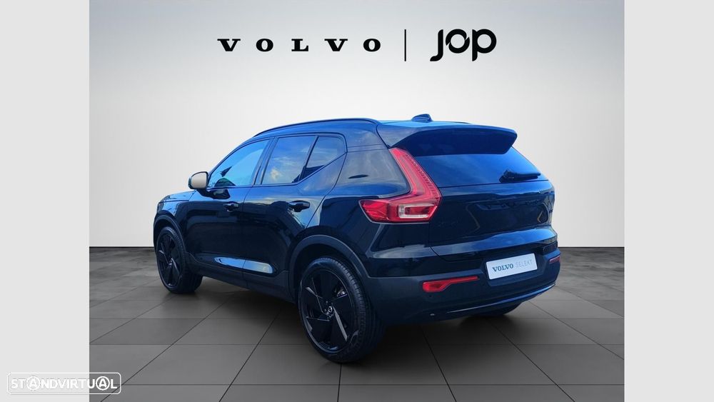 Volvo XC 40 2.0 B3 Black Edition - 3
