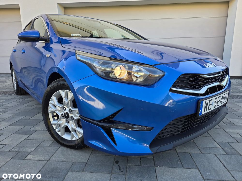 Kia Ceed 1.5 T-GDI M - 3