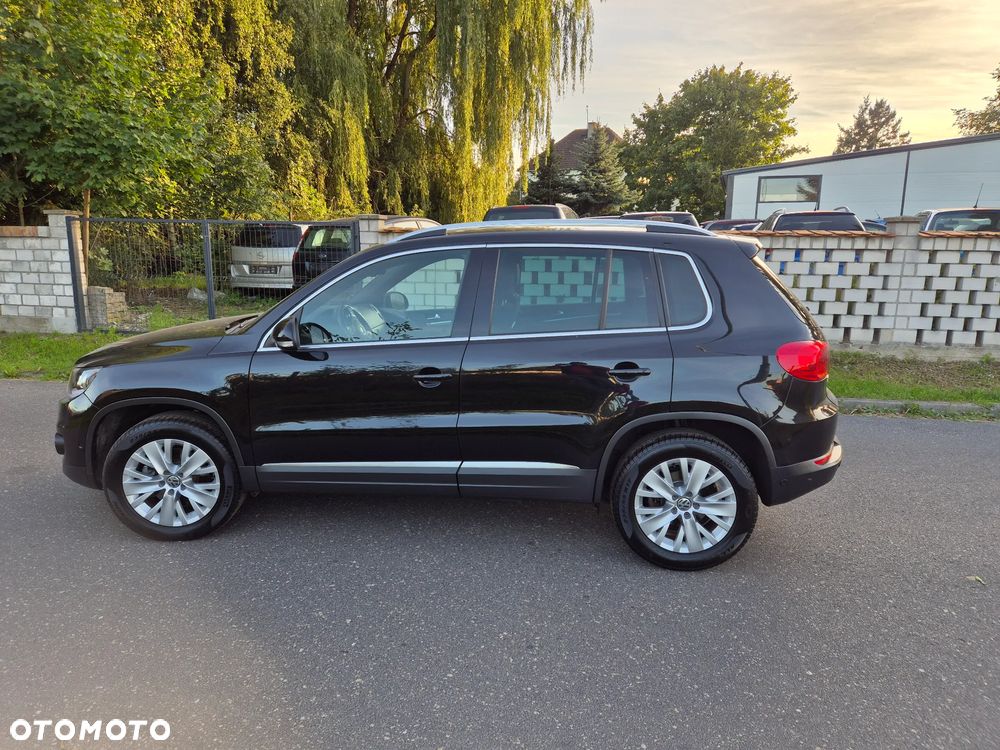 Volkswagen Tiguan - 12