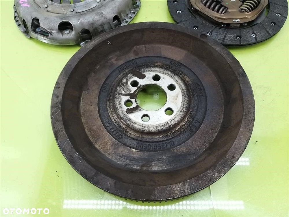 Sprzęgło Kompletne Audi A3 8P 1,6 B 2003-2012 R 04E141025Q - 3