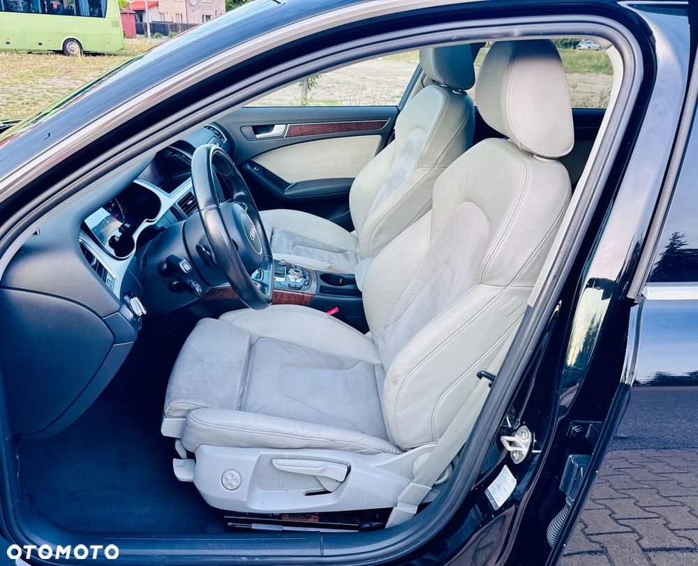 Audi A4 Allroad - 14