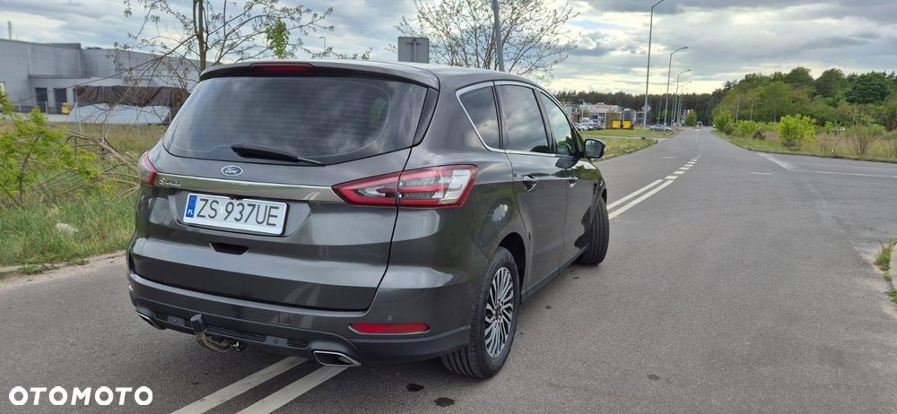 Ford S-Max 2.0 TDCi Titanium PowerShift - 15