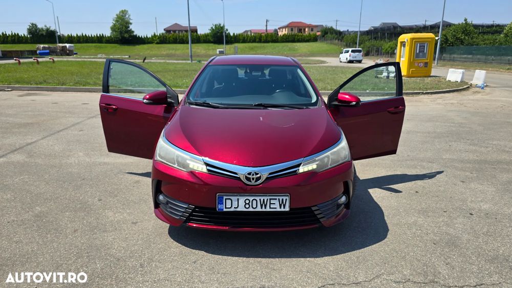 Toyota Corolla 1.6 Valvematic Luna - 1
