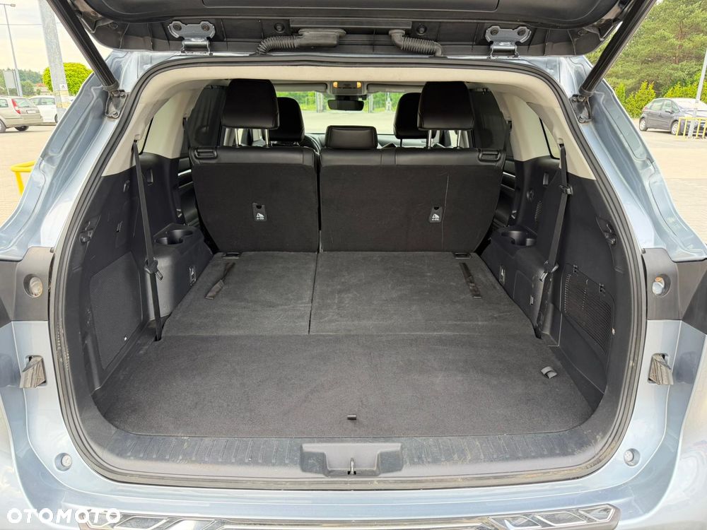 Toyota Highlander 2.5 Hybrid Executive - 17