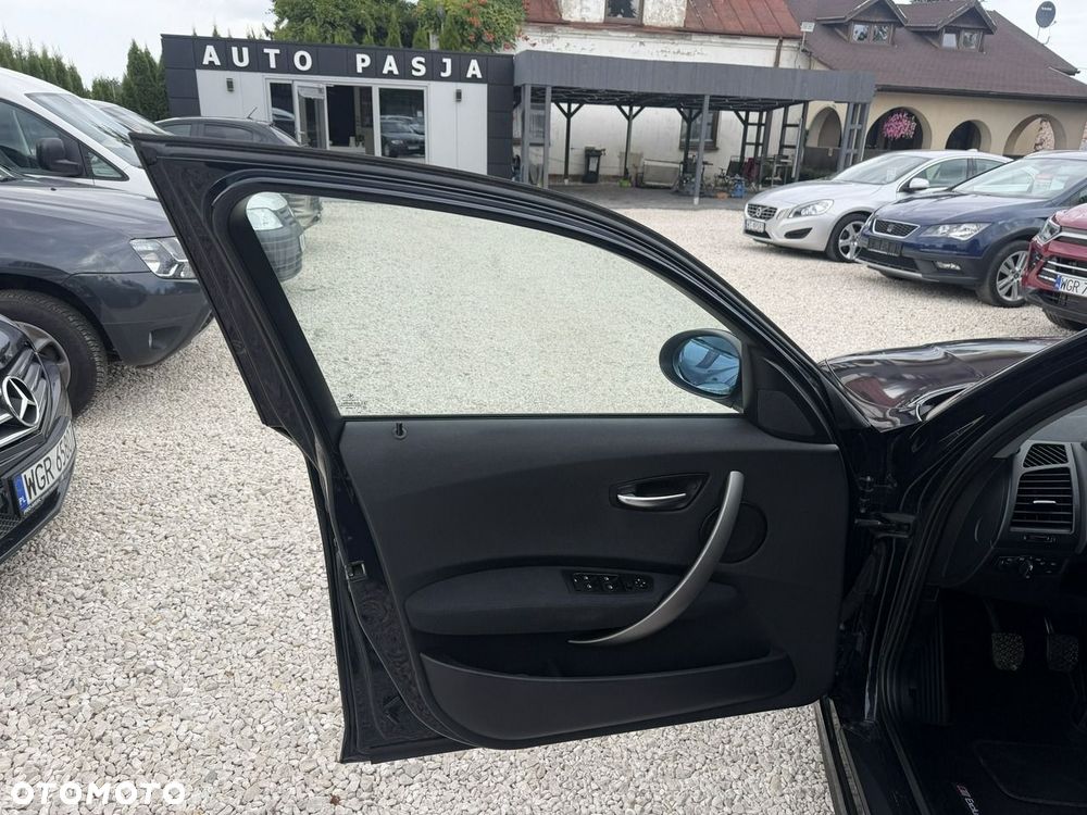 BMW Seria 1 120d - 16