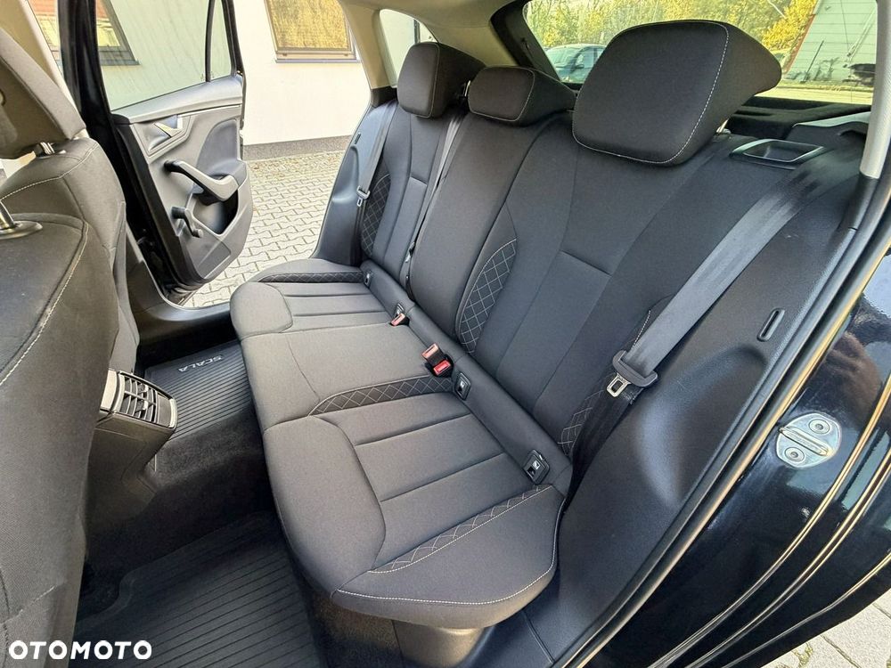 Skoda Scala 1.5 TSI Selection DSG - 21