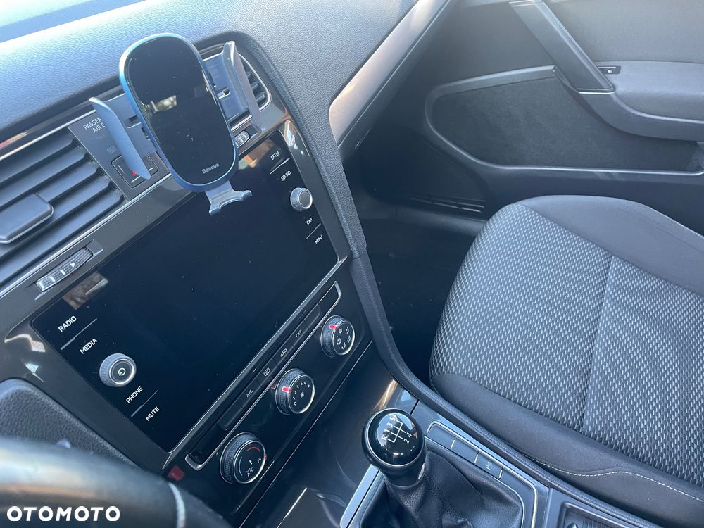 Volkswagen Golf 1.6 TDI BMT Highline - 14