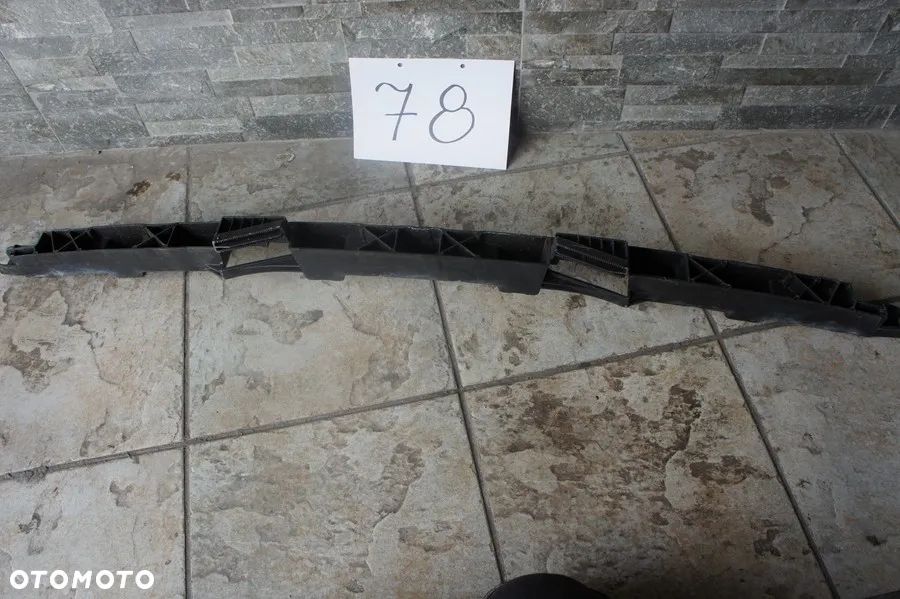NR 78 Ślizg zderzaka tył kombi Audi A6 4G0 4G9807458 - 2