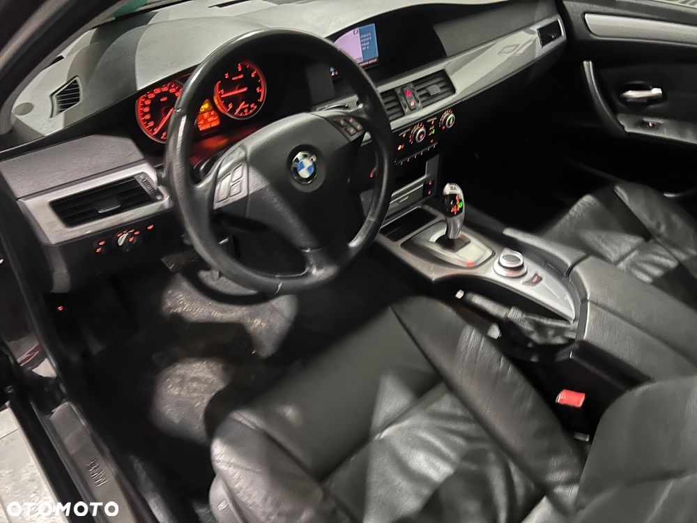 BMW Seria 5 520d Edition Fleet Sport - 15