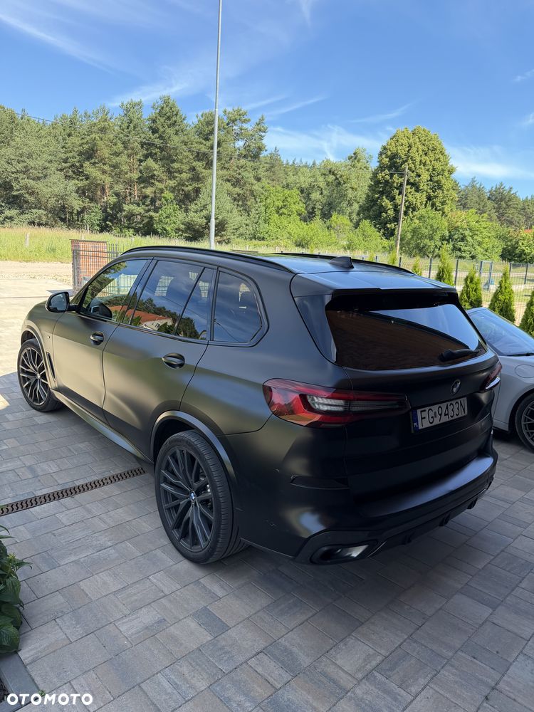 BMW X5 xDrive40d mHEV - 22