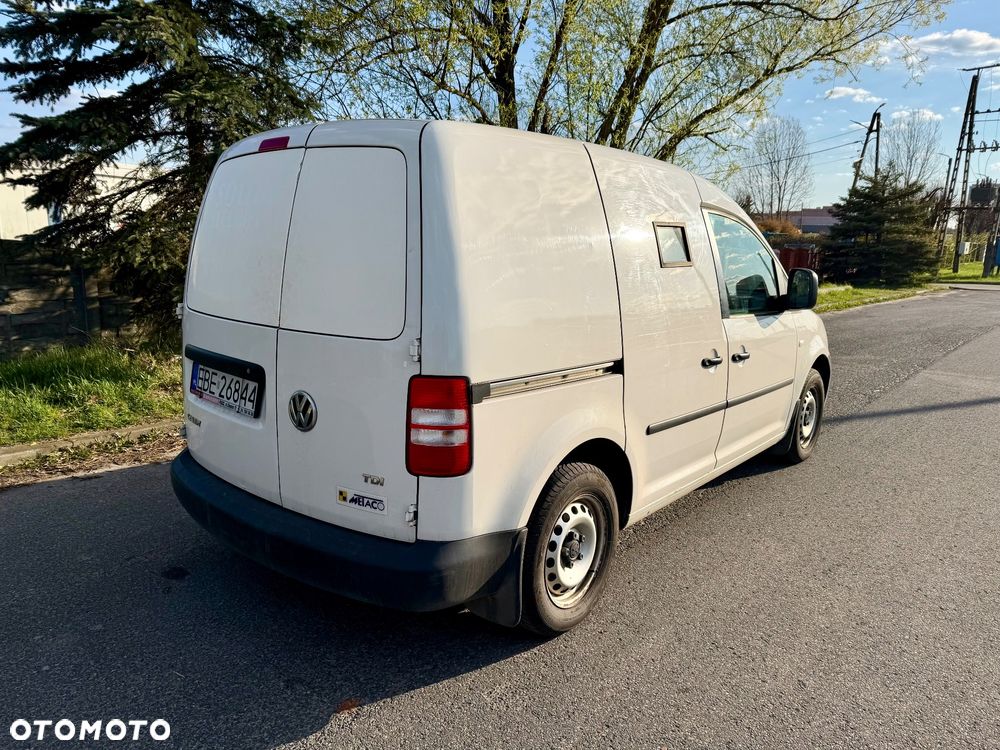 Volkswagen Caddy - 2