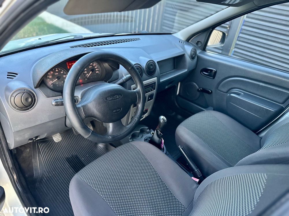 Dacia Logan Van - 10