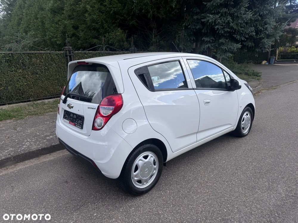 Chevrolet Spark 1.0 LT - 8