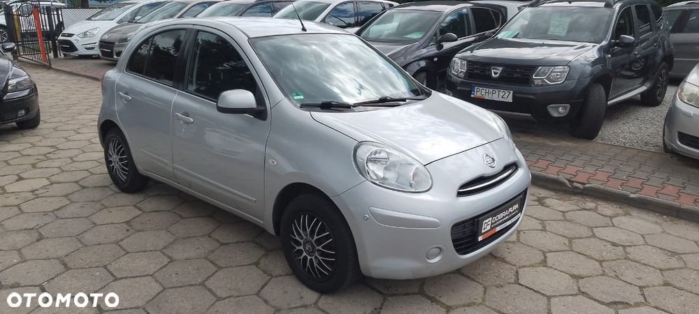 Nissan Micra 1.2 Bild der Frau - 1