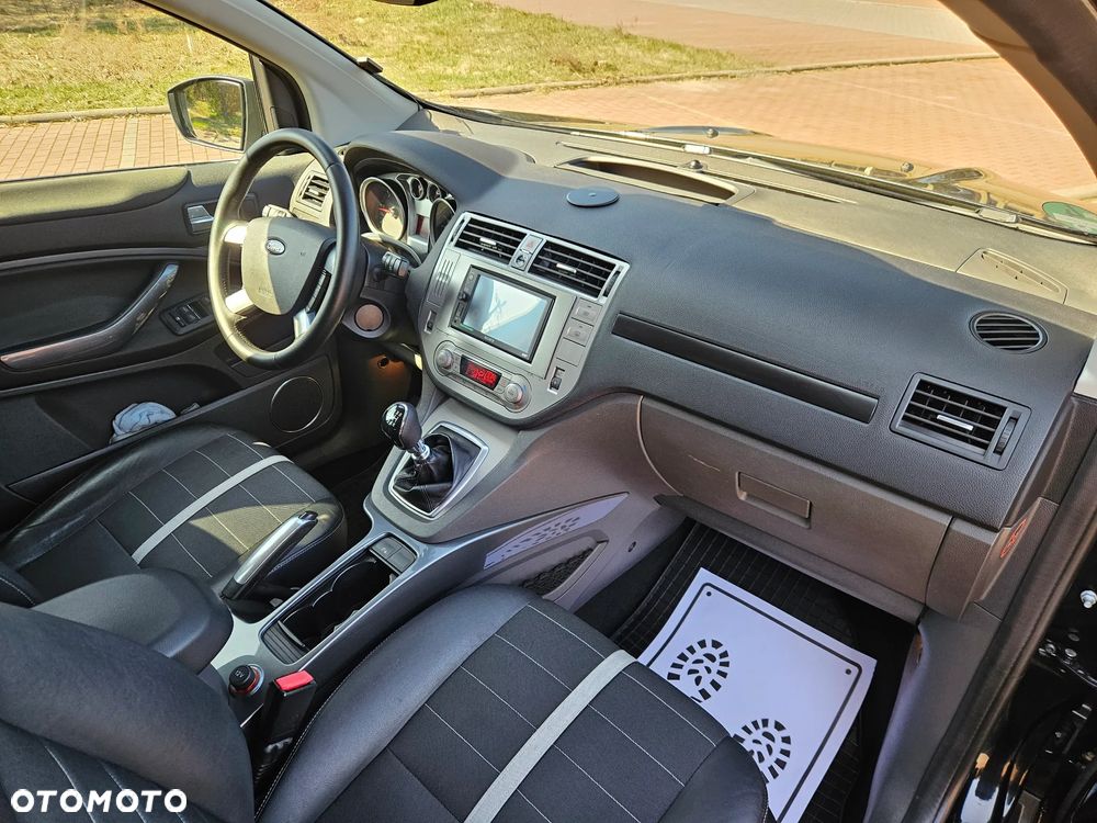 Ford Kuga 2.0 TDCi Titanium - 8