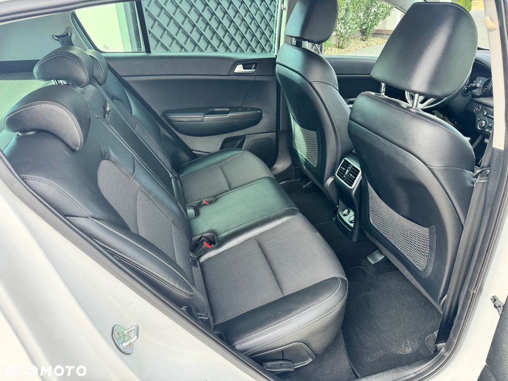 Kia Sportage - 13
