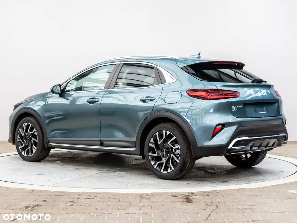 Kia XCeed 1.5 T-GDI L DCT - 3