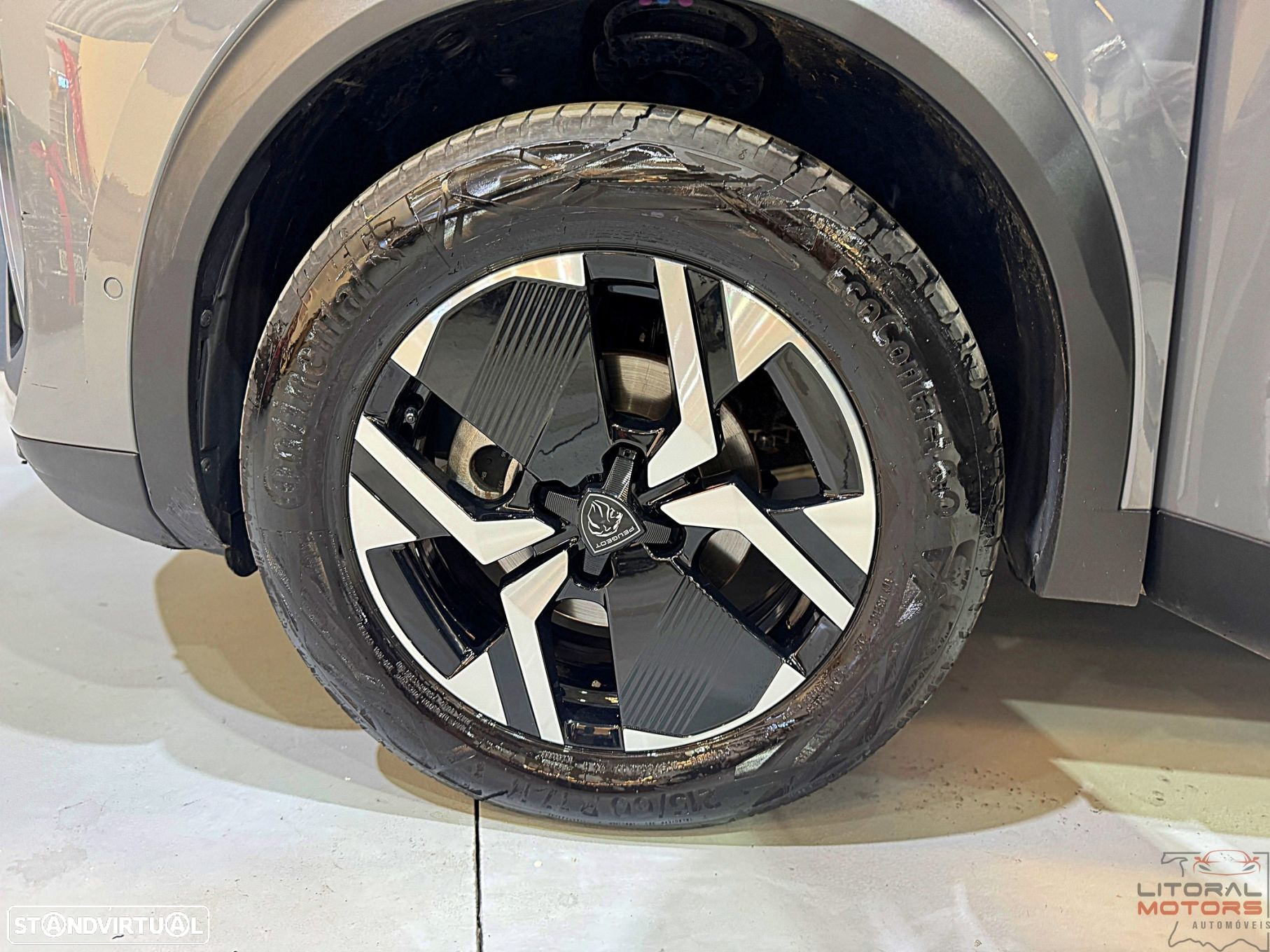 Peugeot 2008 1.2 PureTech GT EAT8 - 12
