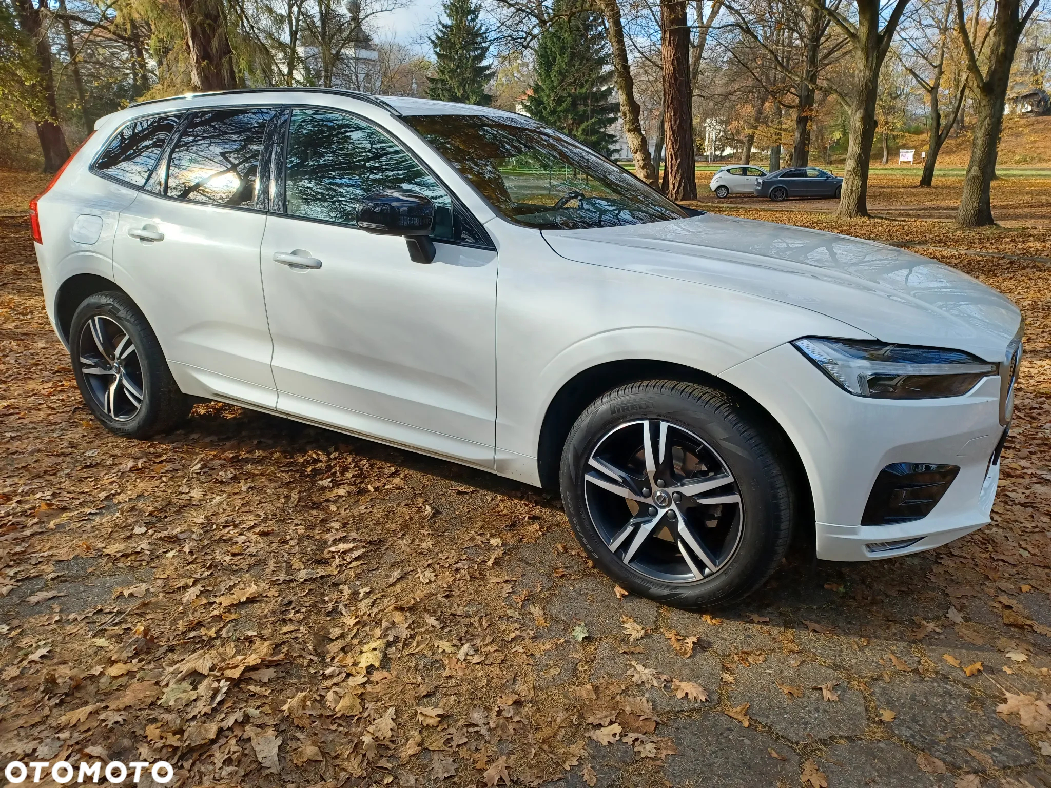 Volvo XC 60 T5 AWD R-Design - 8