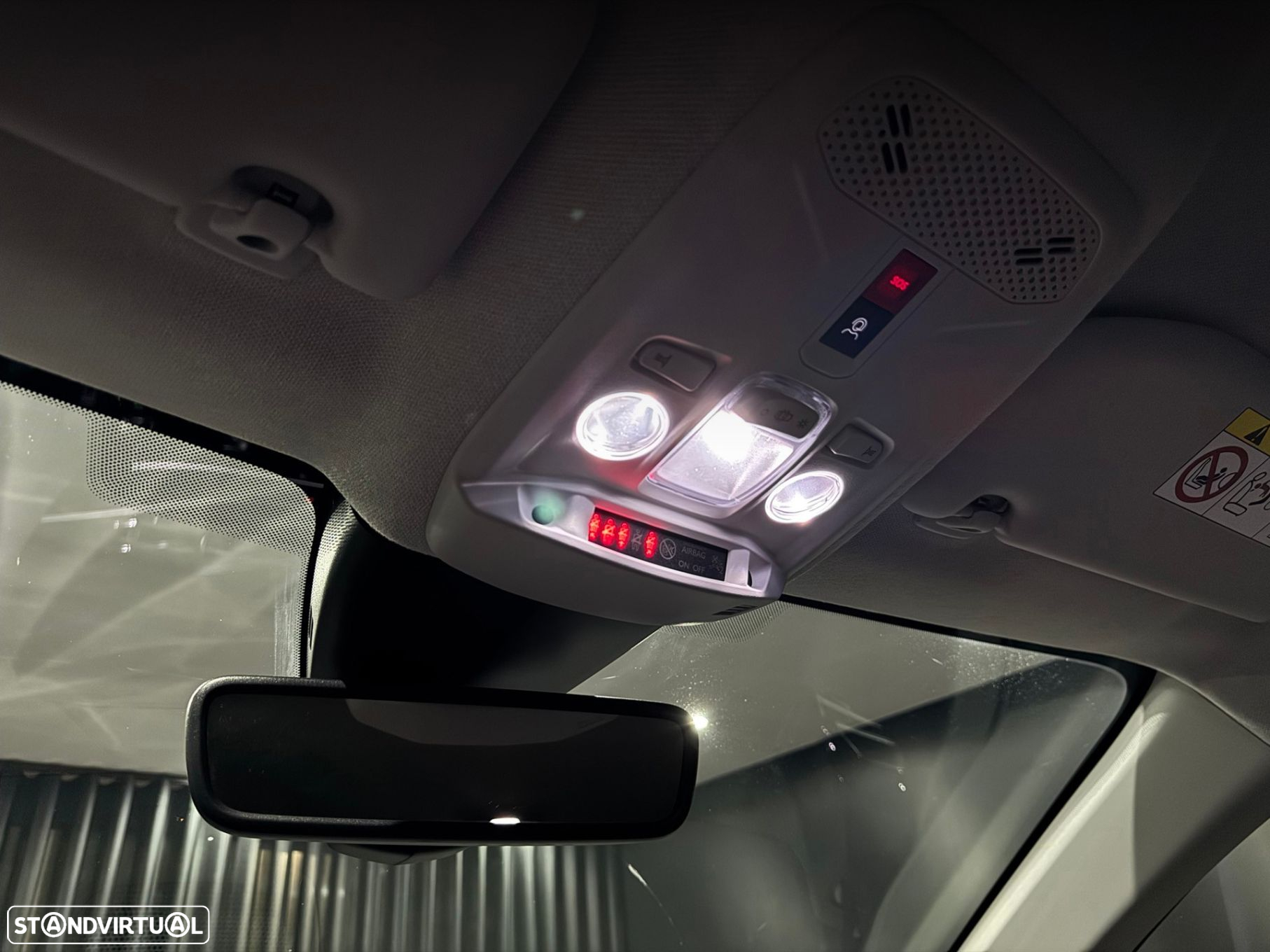 Citroën e-C4 50 kWh Shine - 27