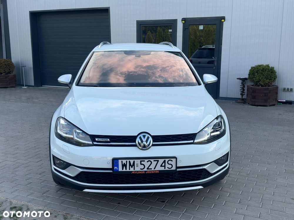 Volkswagen Golf - 17