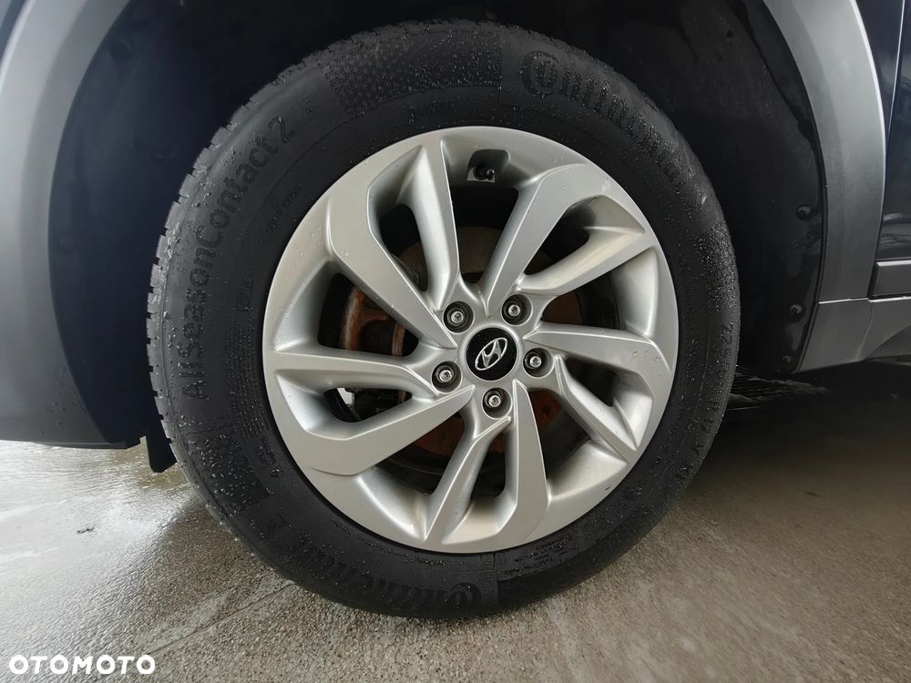 Hyundai Tucson blue 1.6 GDi 2WD Passion - 16