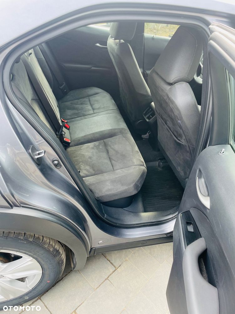 Lexus UX 250h GPF Elegance AWD - 5