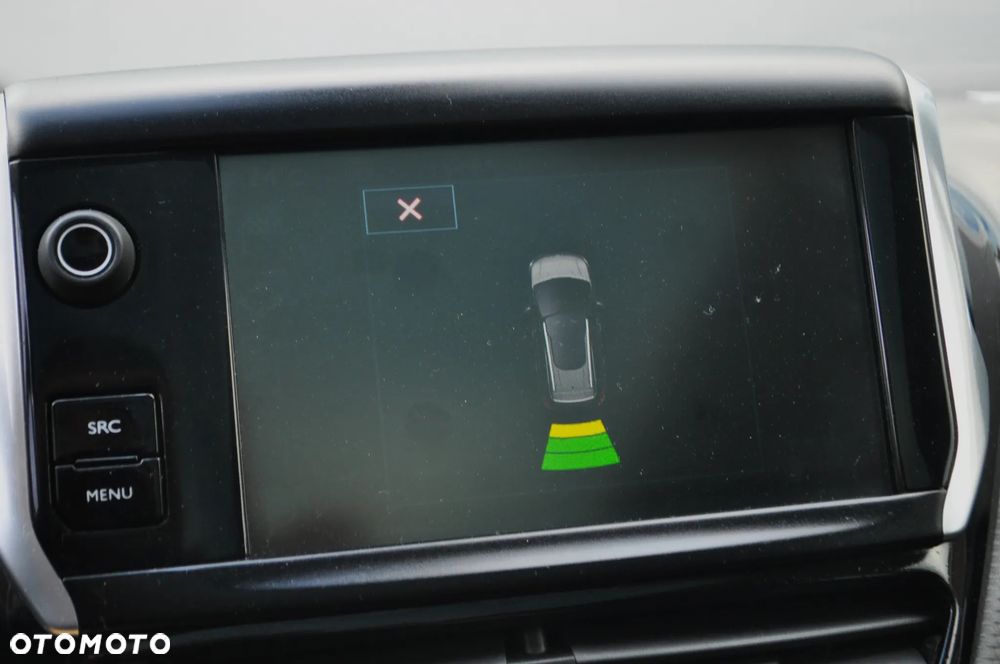 Peugeot 2008 BlueHDi 100 STOP & START Allure - 33