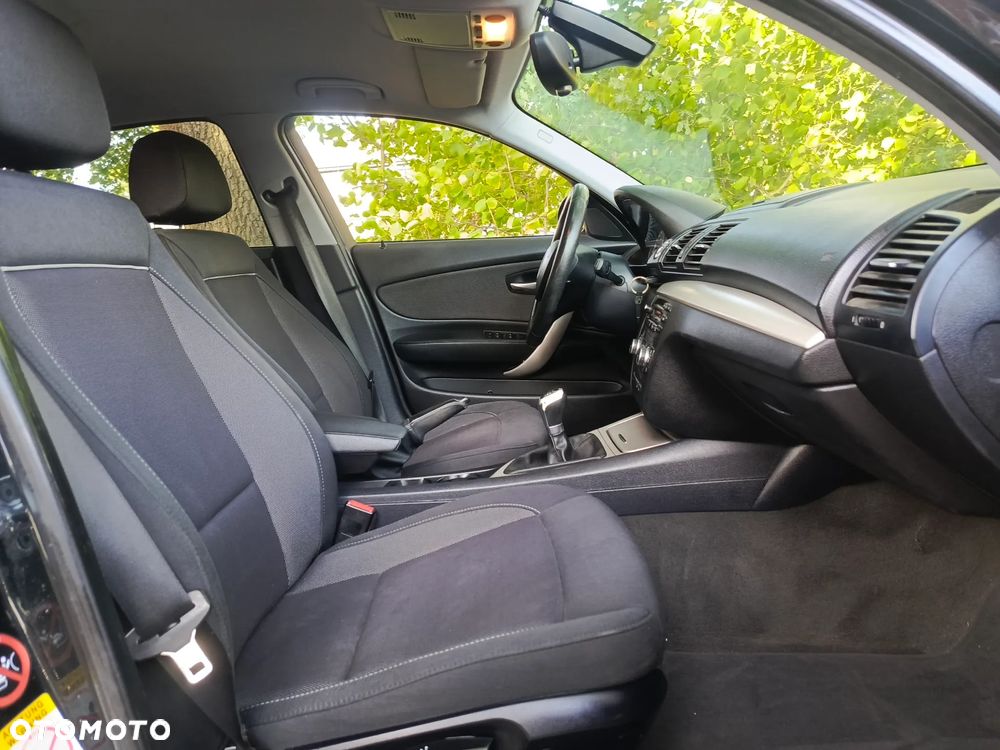 BMW Seria 1 118i - 18