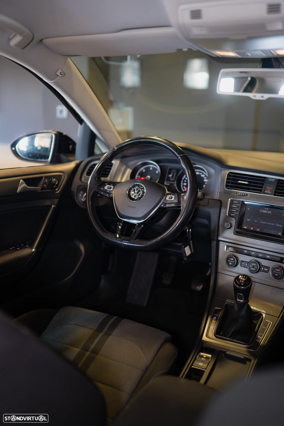 VW Golf 1.6 TDi BlueMotion Trendline - 22