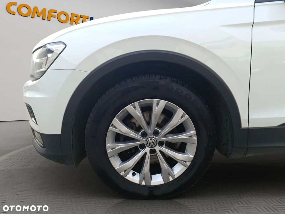 Volkswagen Tiguan 1.5 TSI EVO Comfortline - 9