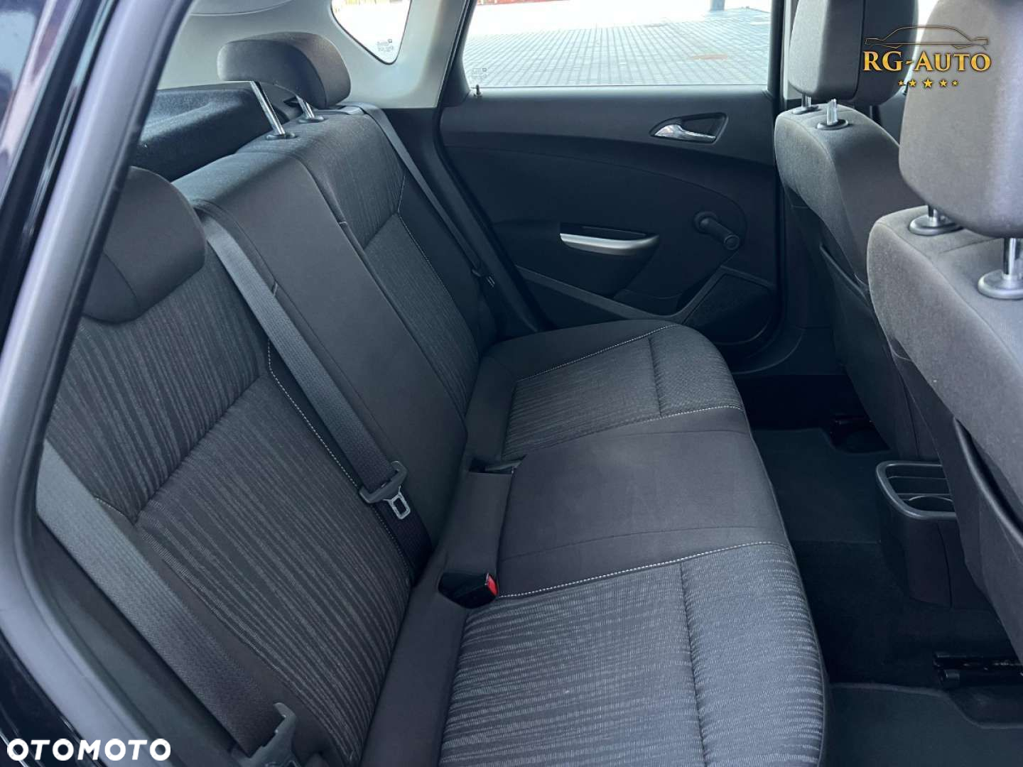 Opel Astra - 24