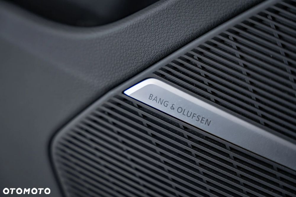 Audi SQ8 - 34