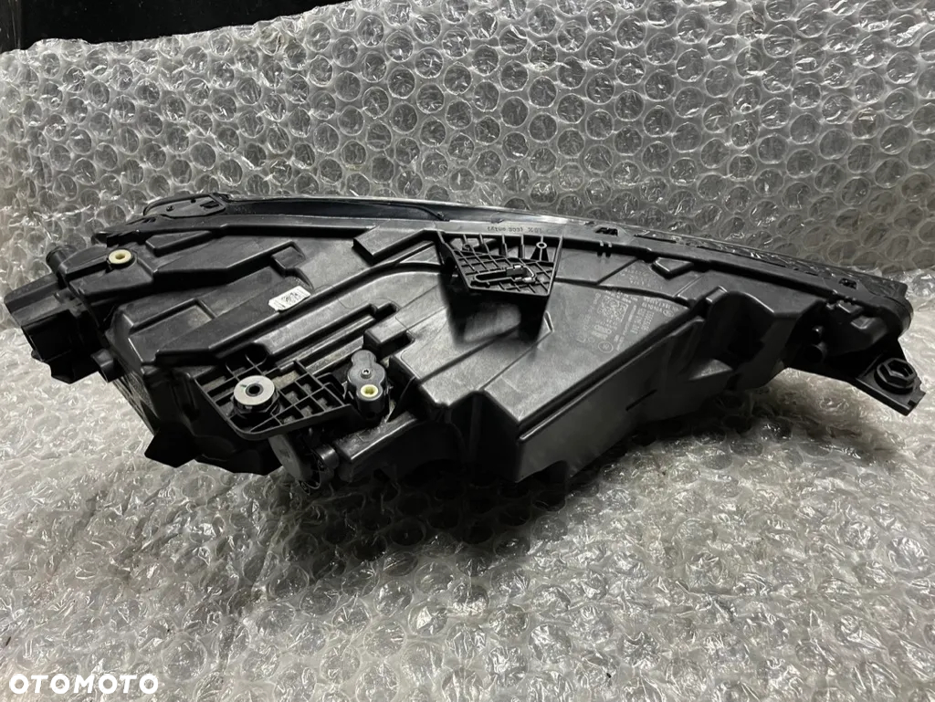 LAMPA LEWA PRZÓD PRZEDNIA FULL LED AUDI A3 8Y0 8Y0941035 - 9