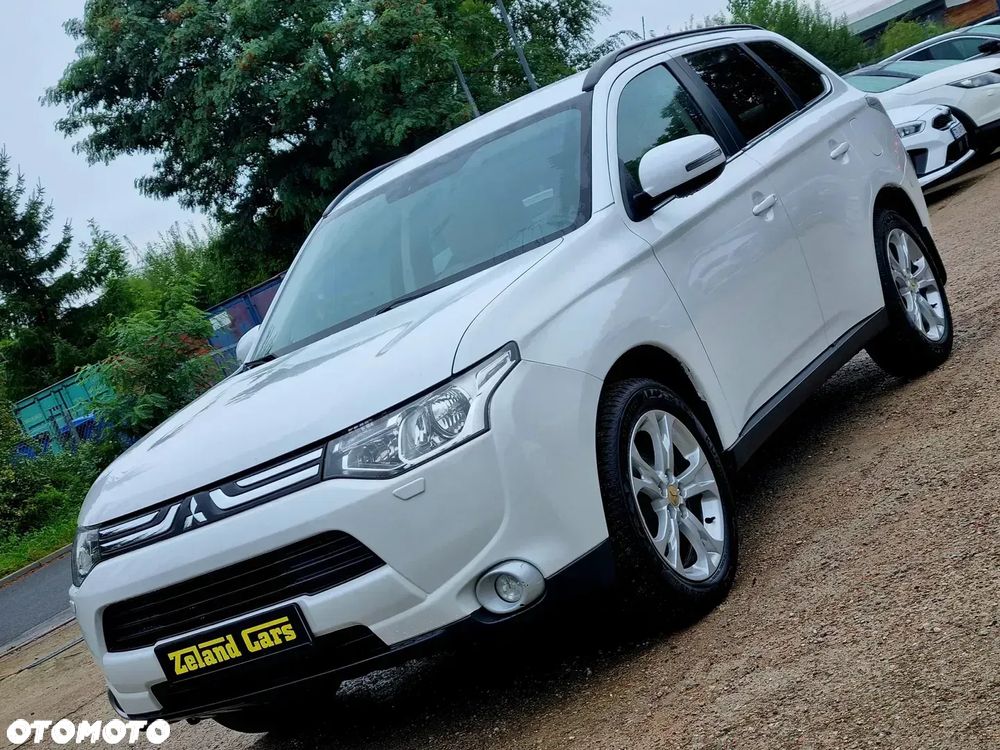 Mitsubishi Outlander 2.0 2WD Invite - 1
