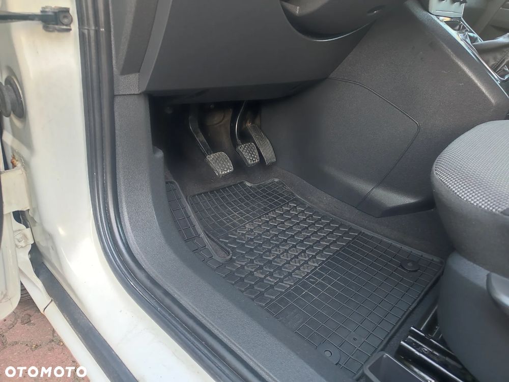 Opel Zafira 1.6 Cosmo - 17
