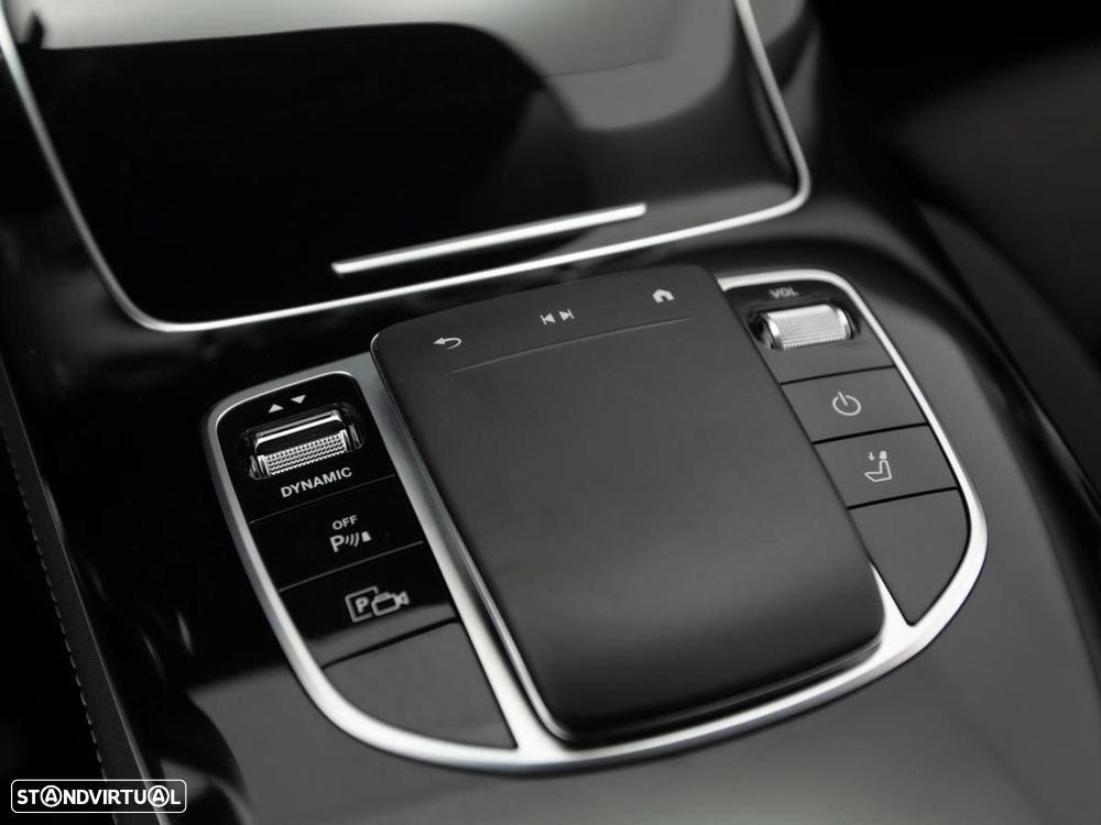 Mercedes-Benz E 300 de 9G-TRONIC - 26