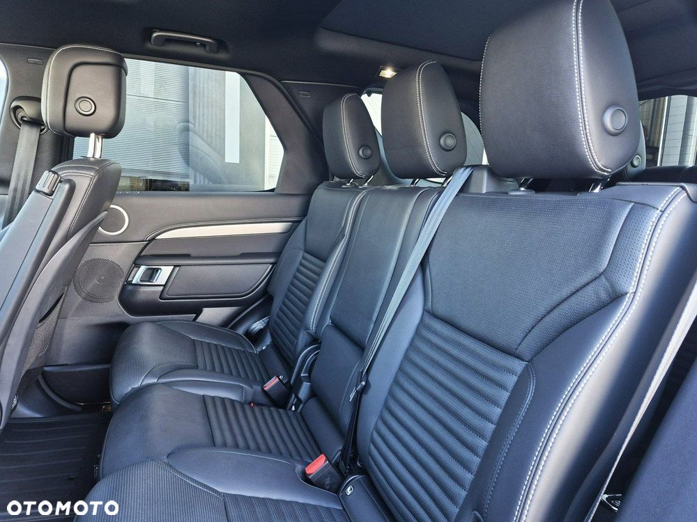 Land Rover Discovery 3.0 D250 mHEV Dynamic SE - 27