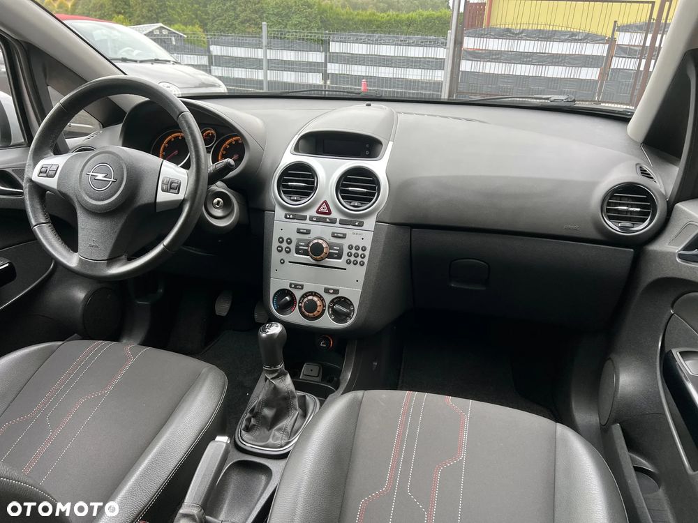 Opel Corsa 1.2 16V Edition 150 - 25
