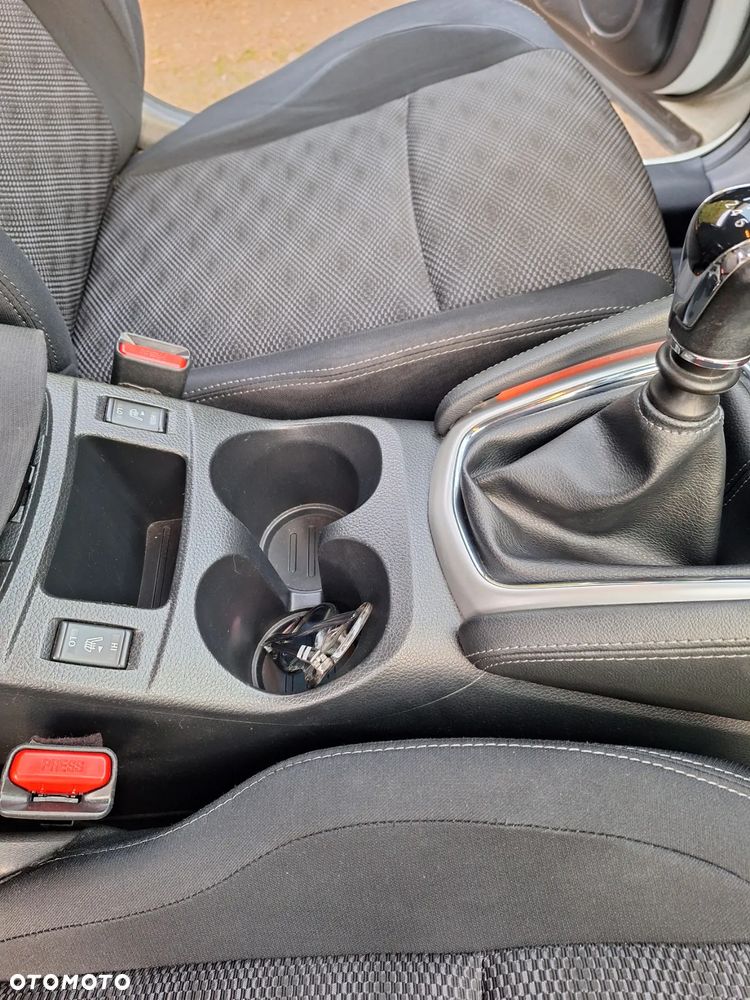 Nissan Qashqai 1.5 dCi Acenta - 5